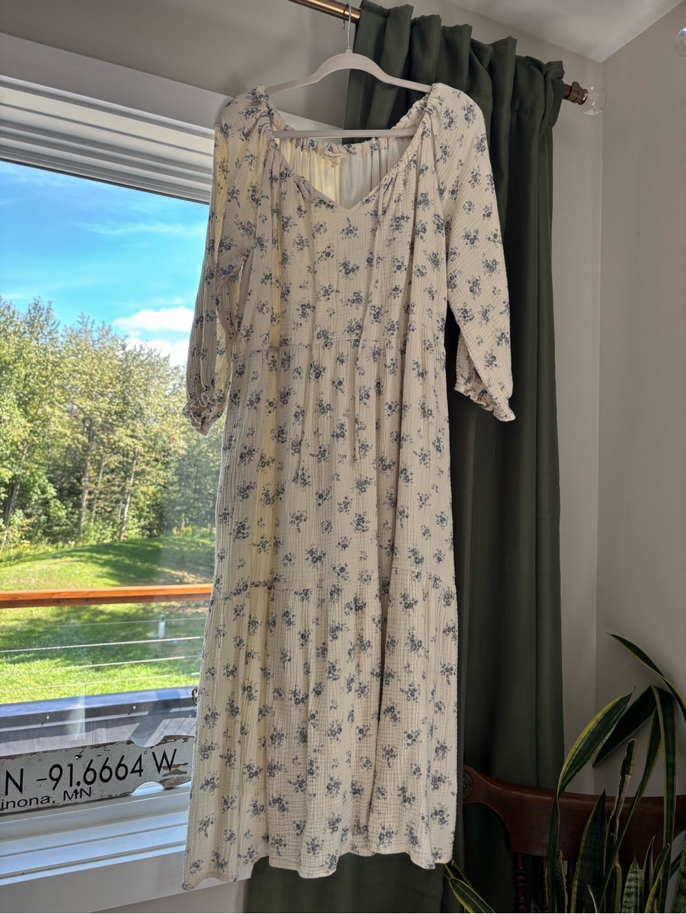 Cream Floral Midi Dress with Blue Print - Women's Elegant Scoop Neck
